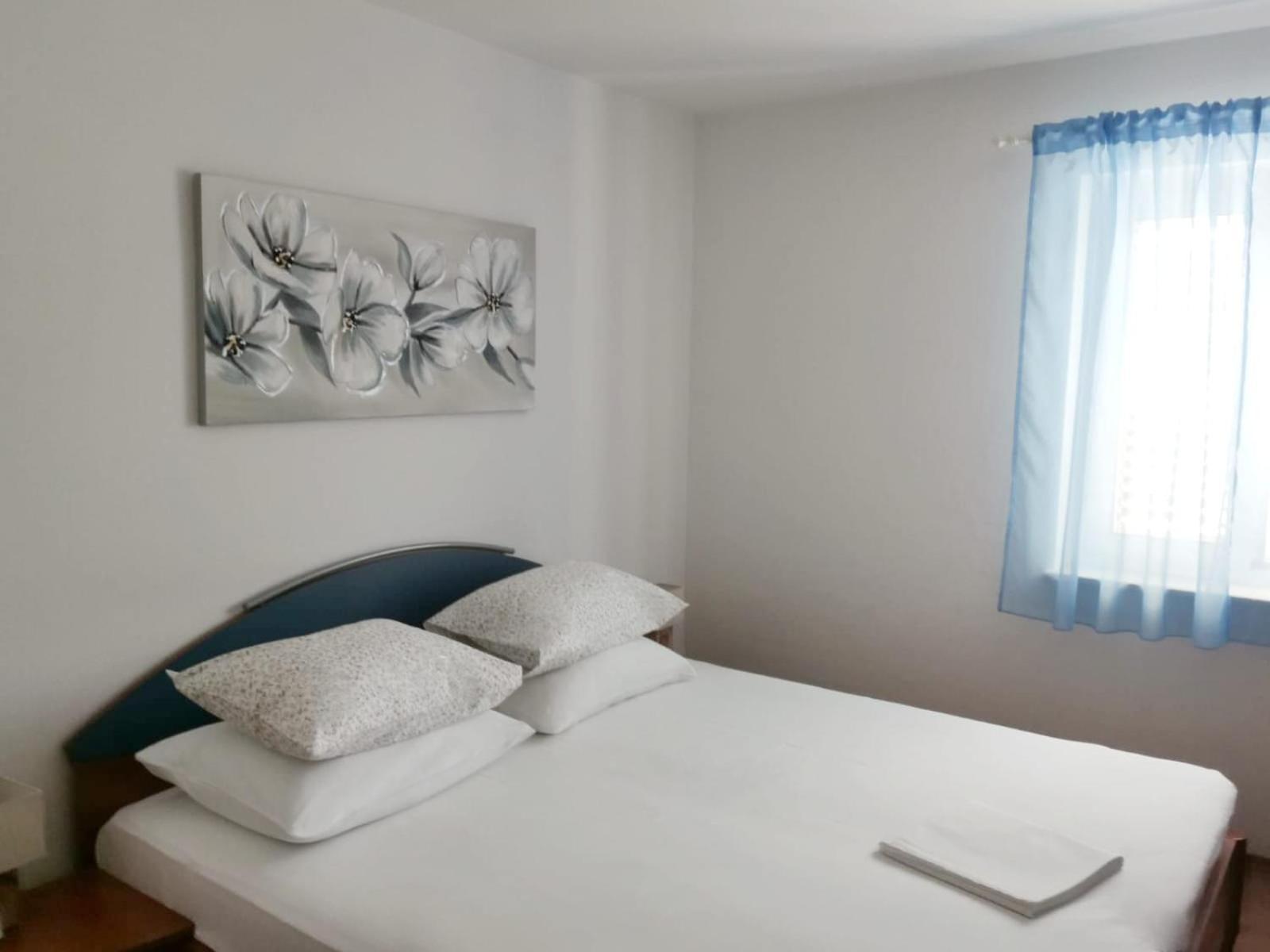 Apartment Tempera Повля Екстер'єр фото